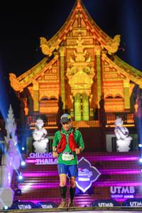 BIB: 9263
                            <button type="button" onclick="openModal(22346941)" class="btn btn-primary btn-sm float-right btn-popup" data-toggle="modal" data-target=".modal-high-quality">
                        <i class="fas fa-shopping-cart"></i> Add to Cart
                    </button>
                                            <button type="button" onclick="isThisMe(22346941, true)" class="btn btn-success btn-sm float-right btn-popup btn-isme hidden" data-toggle="tooltip" data-placement="bottom" title="นี่คือรูปของคุณใช่ไหม คลิกที่นี่เพื่อเอาเข้าอัลบั้ม">
                        <i class="fas fa-plus"></i> Add to album
                    </button>
                    <button type="button" onclick="isThisMe(22346941, false)" class="btn btn-warning btn-sm float-right btn-popup btn-isnotme hidden">
                        <i class="fas fa-ban"></i> Remove from album
                    </button>